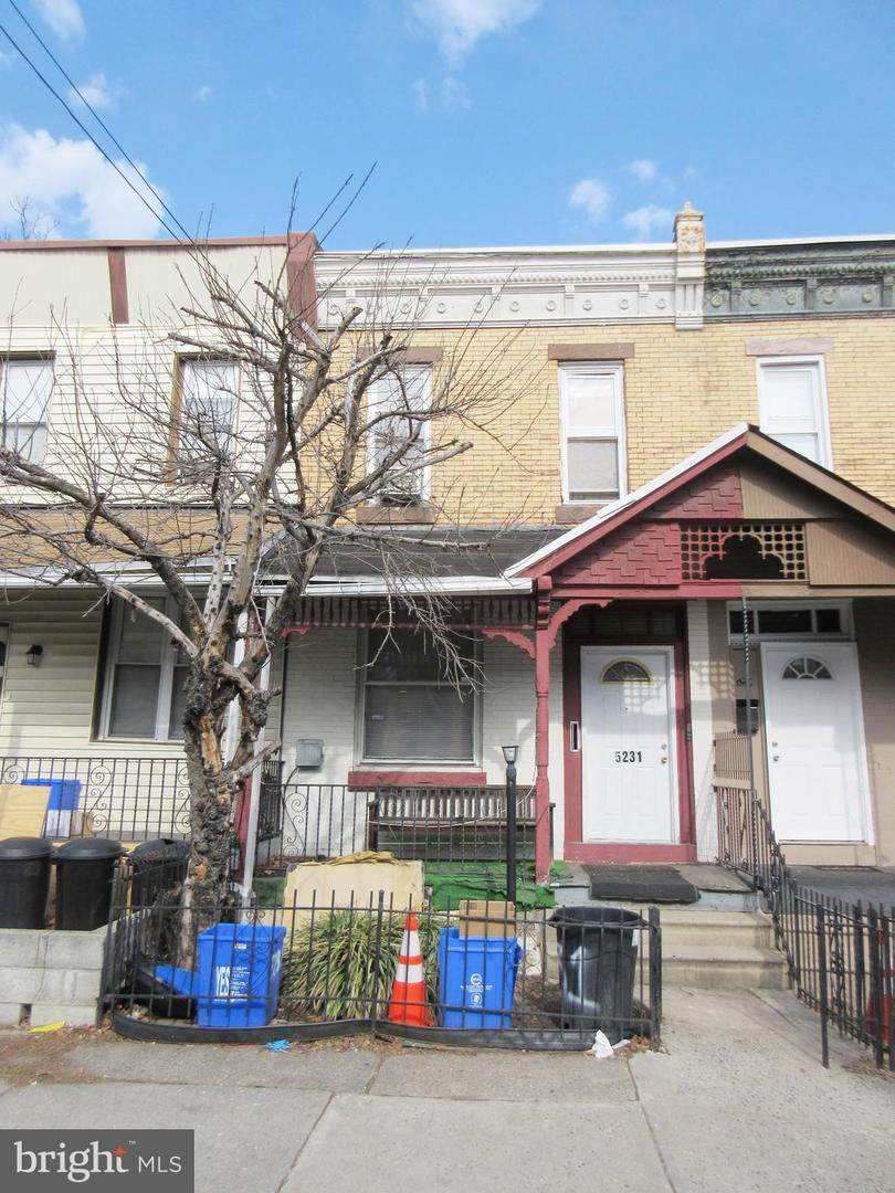 5231 Master Street - Photo 1