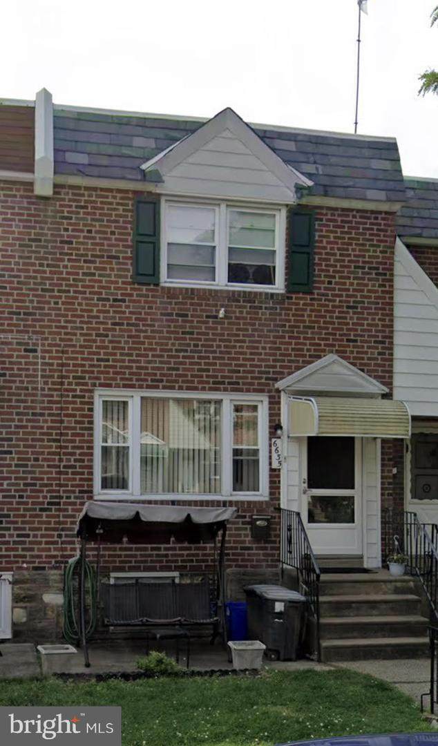 6635 Claridge Street - Photo 1