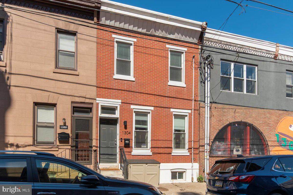 1304 18TH Street - Photo 1