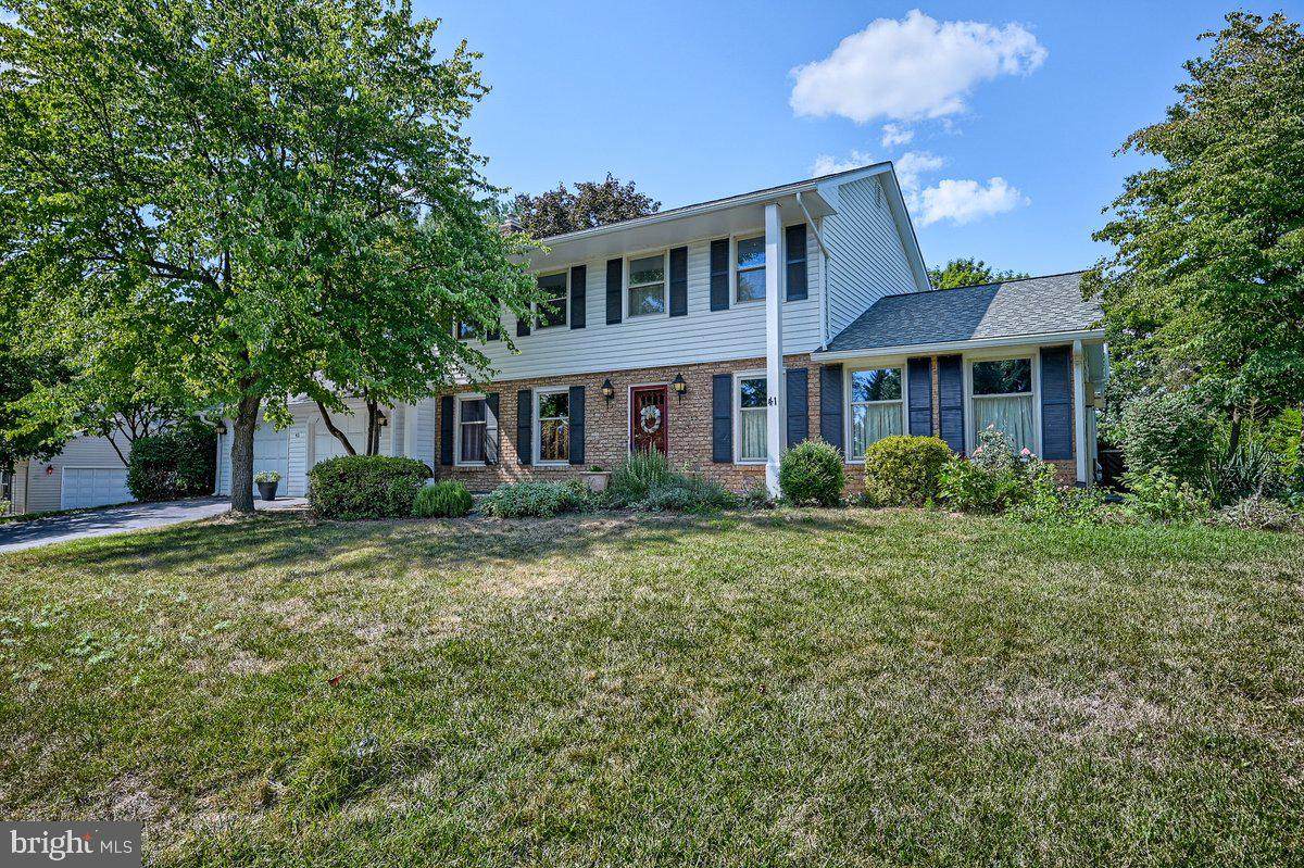 41 Kenwood Drive - Photo 1