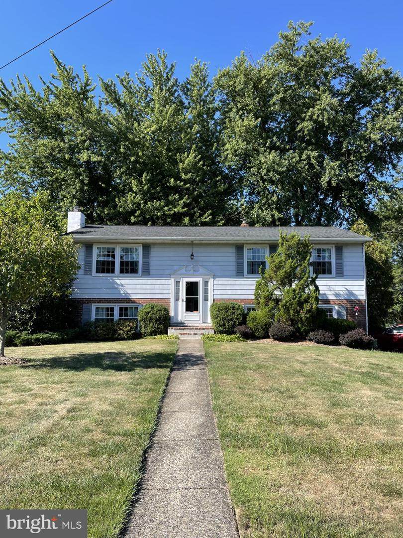 214 Hunter Lane - Photo 1