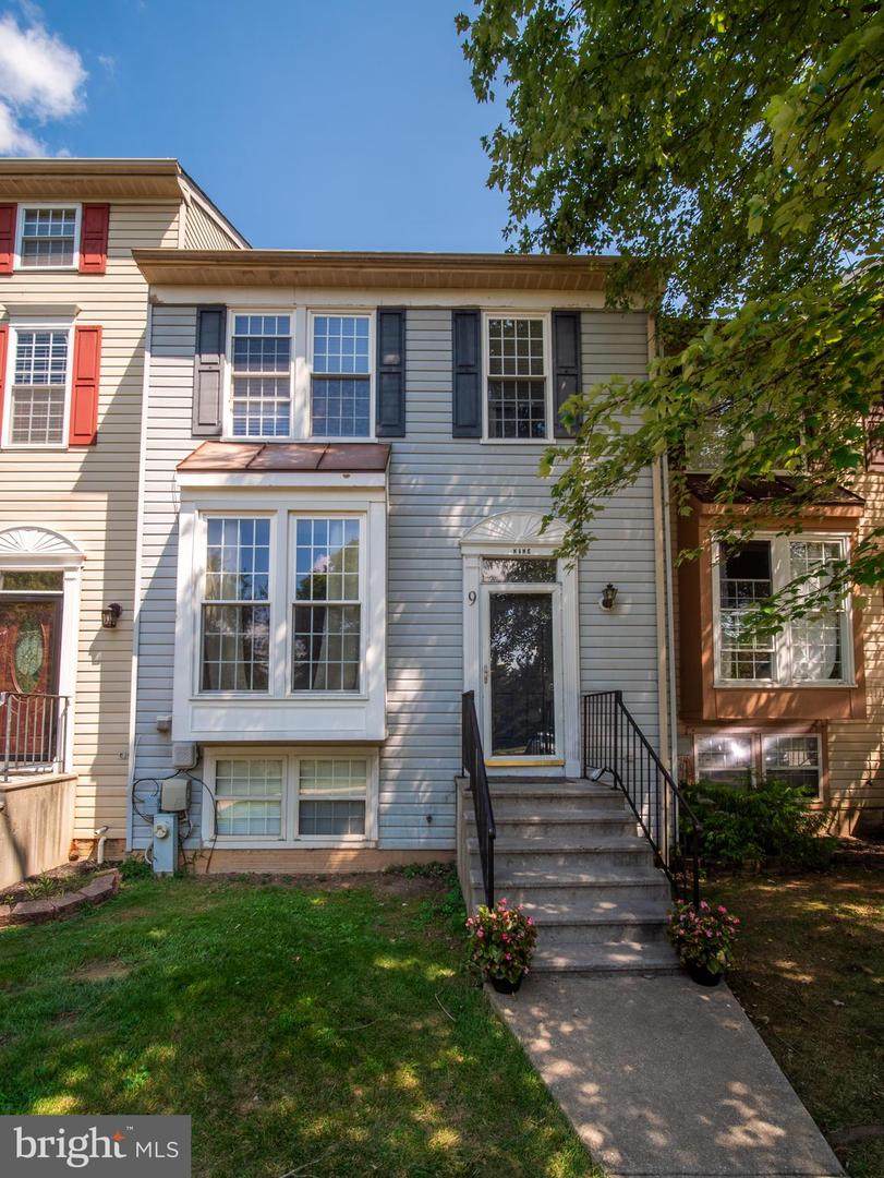 9 Little Brook Court - Photo 1
