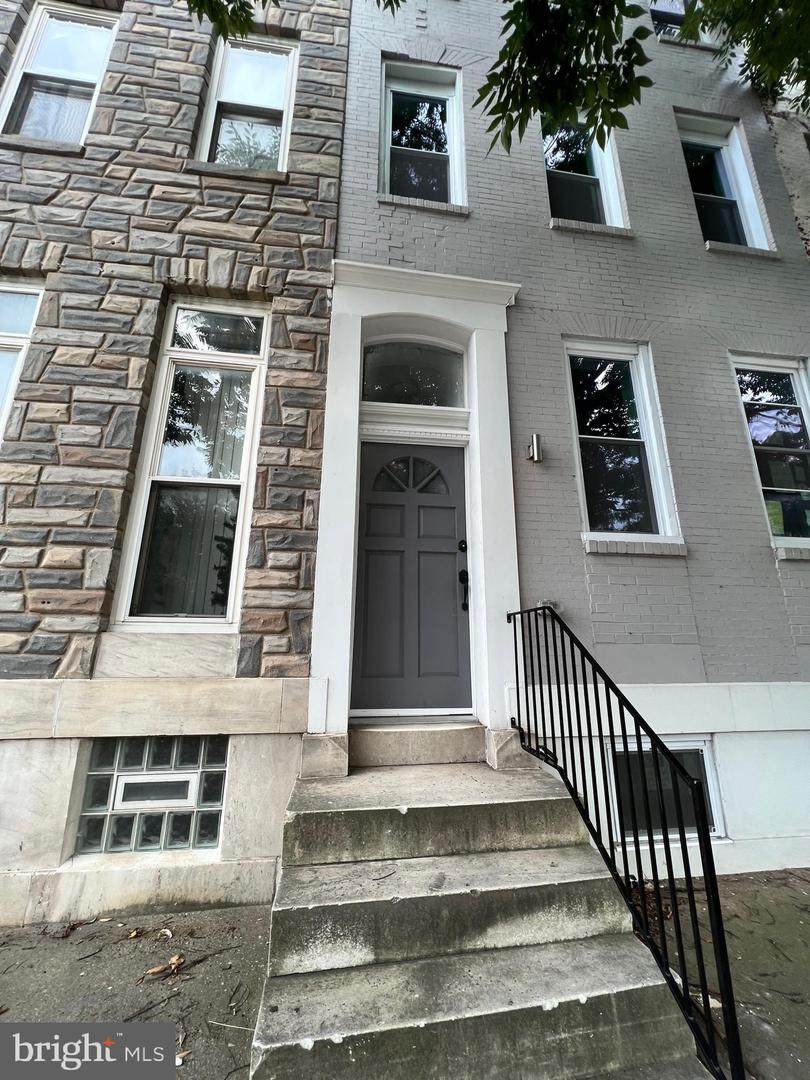 1107 Fulton Avenue - Photo 1