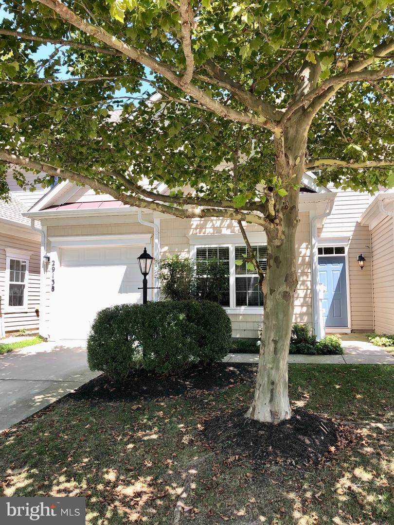 29138 Superior Circle - Photo 1