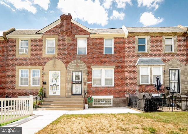 1250 Greeby Street - Photo 1