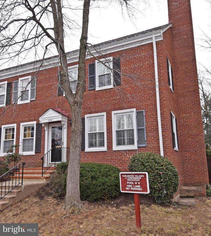 2922 Dinwiddie - Photo 1