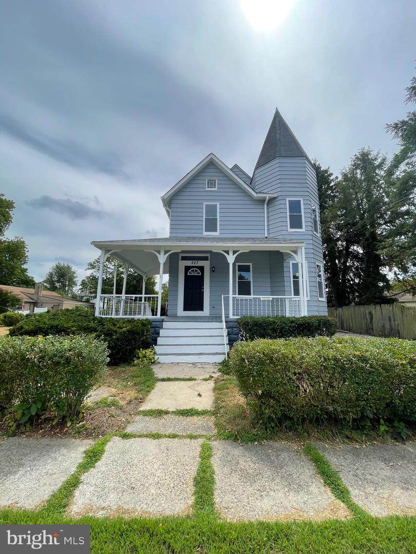 227 Fairmount Avenue - Photo 1