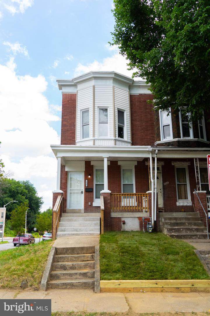 1635 Rosedale Street - Photo 1