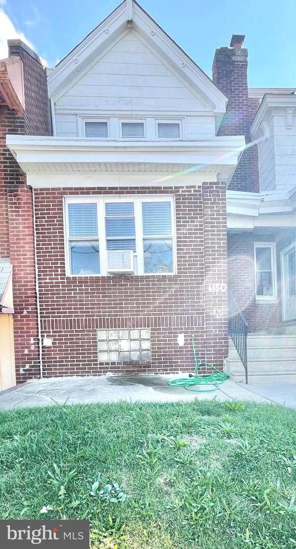1360 Luzerne Street - Photo 1