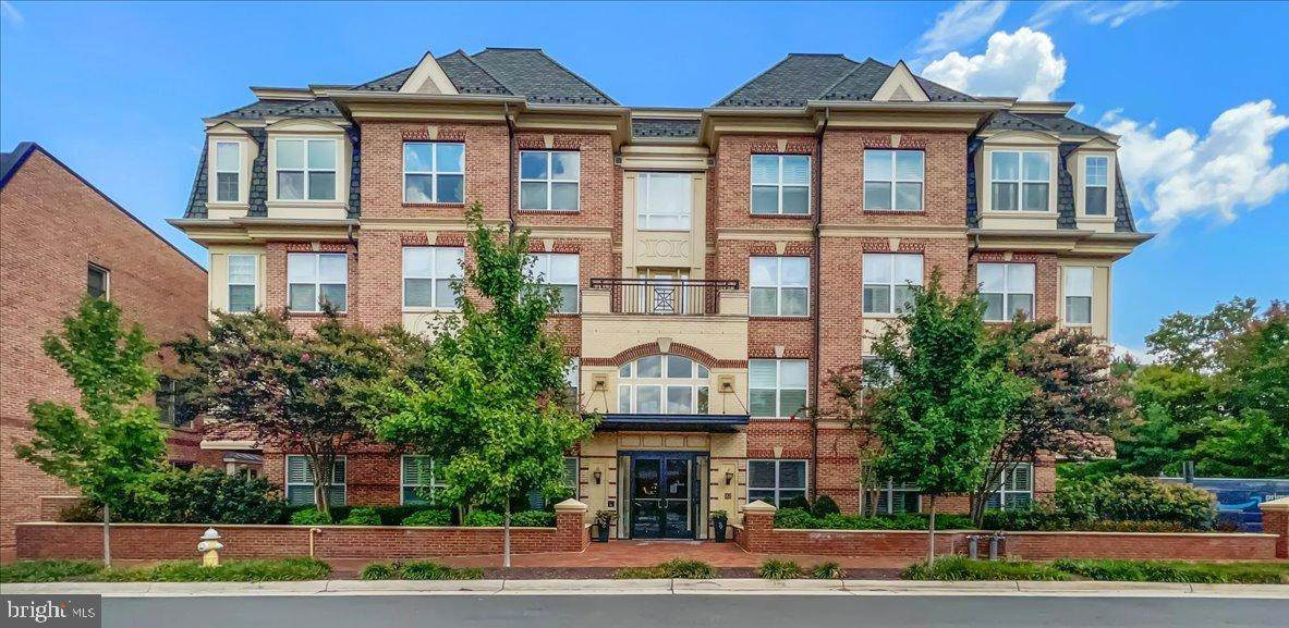 320 West Street - Photo 1
