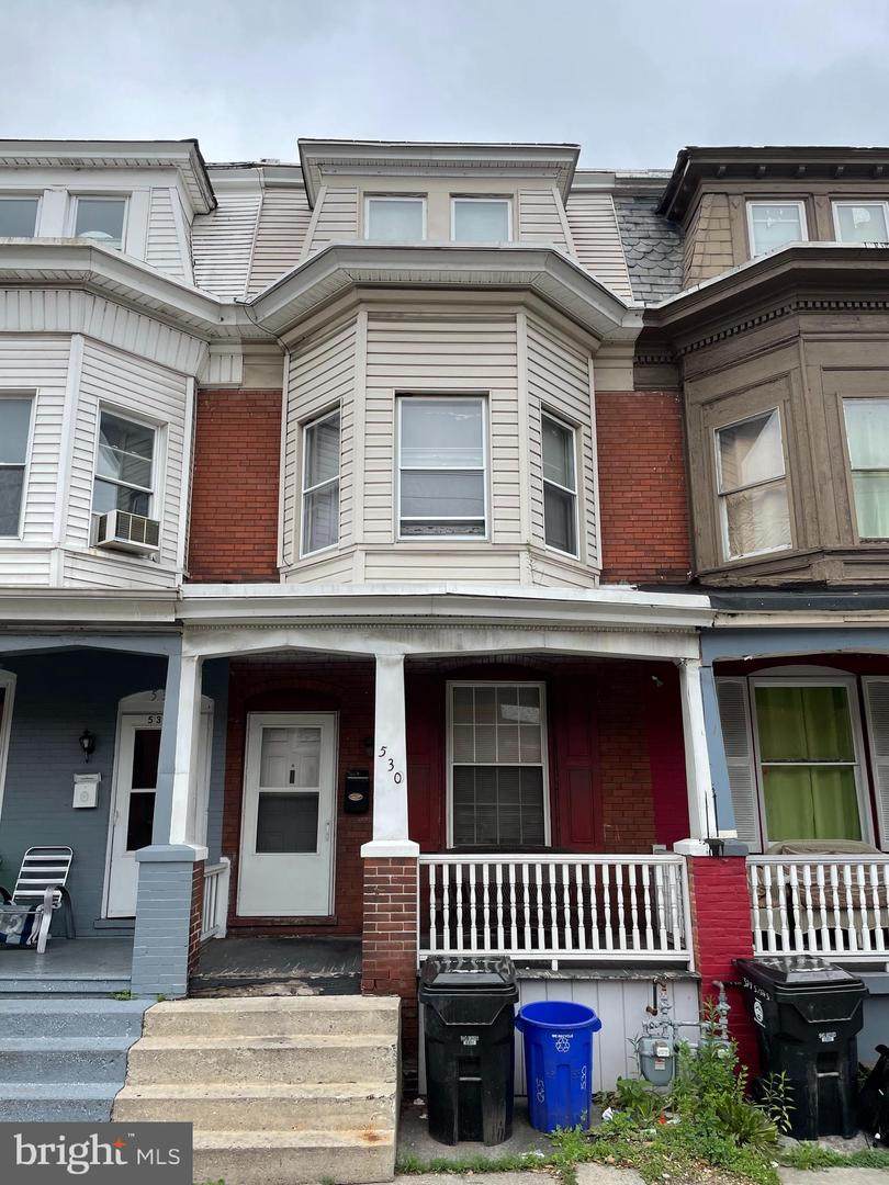 530 17TH Street - Photo 1