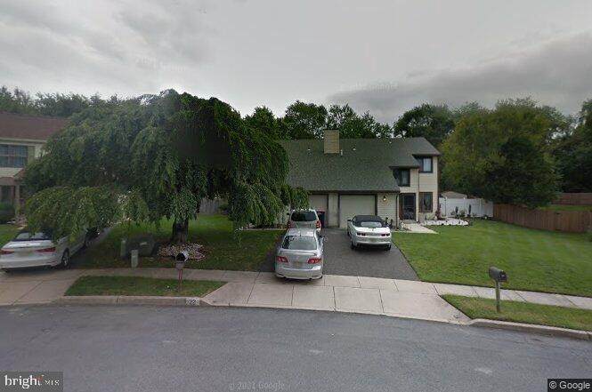 22 Dickenson Drive - Photo 1