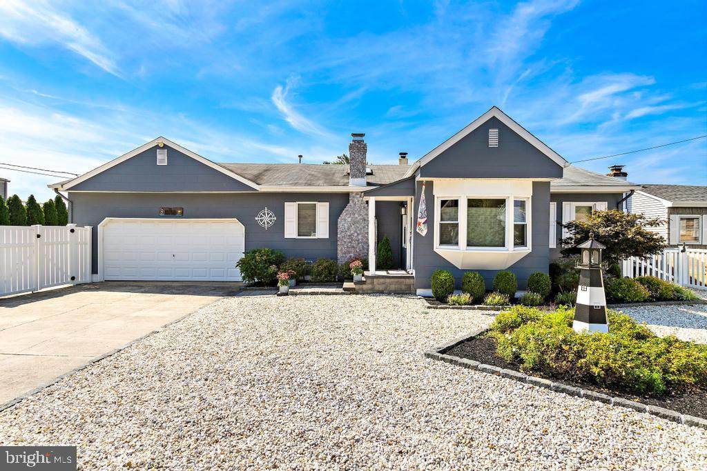 609 Bowsprit Point - Photo 1