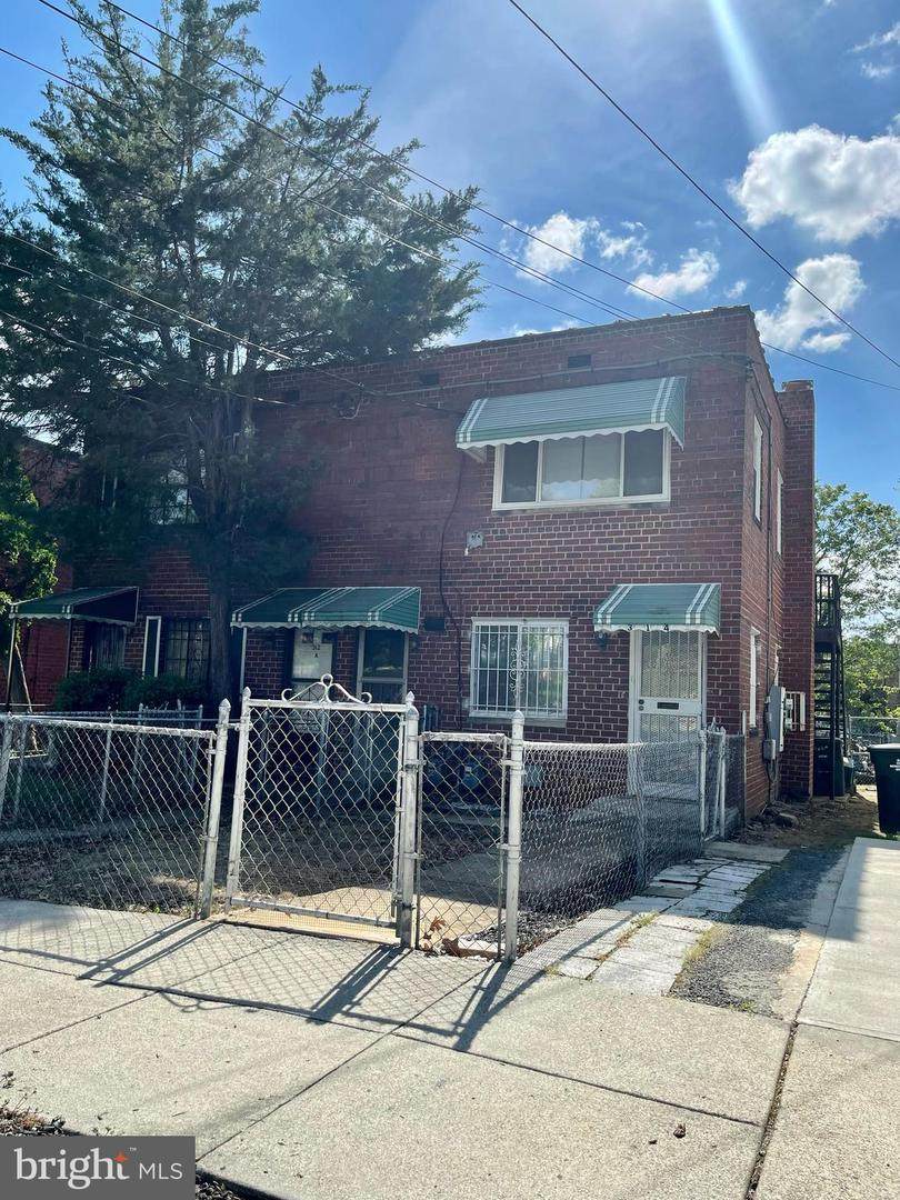 314 60TH Street - Photo 1