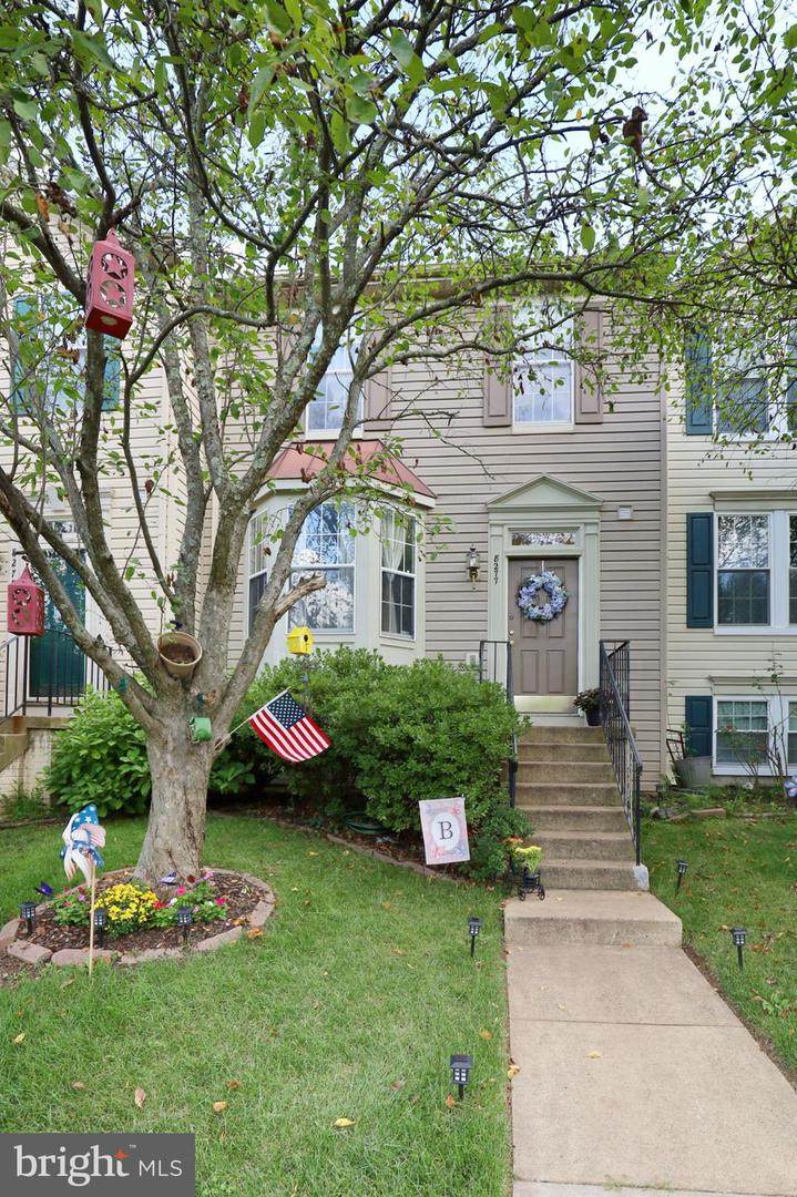 8277 Vermont Place - Photo 1
