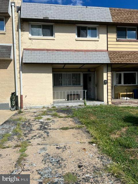 1517 12TH Street - Photo 1