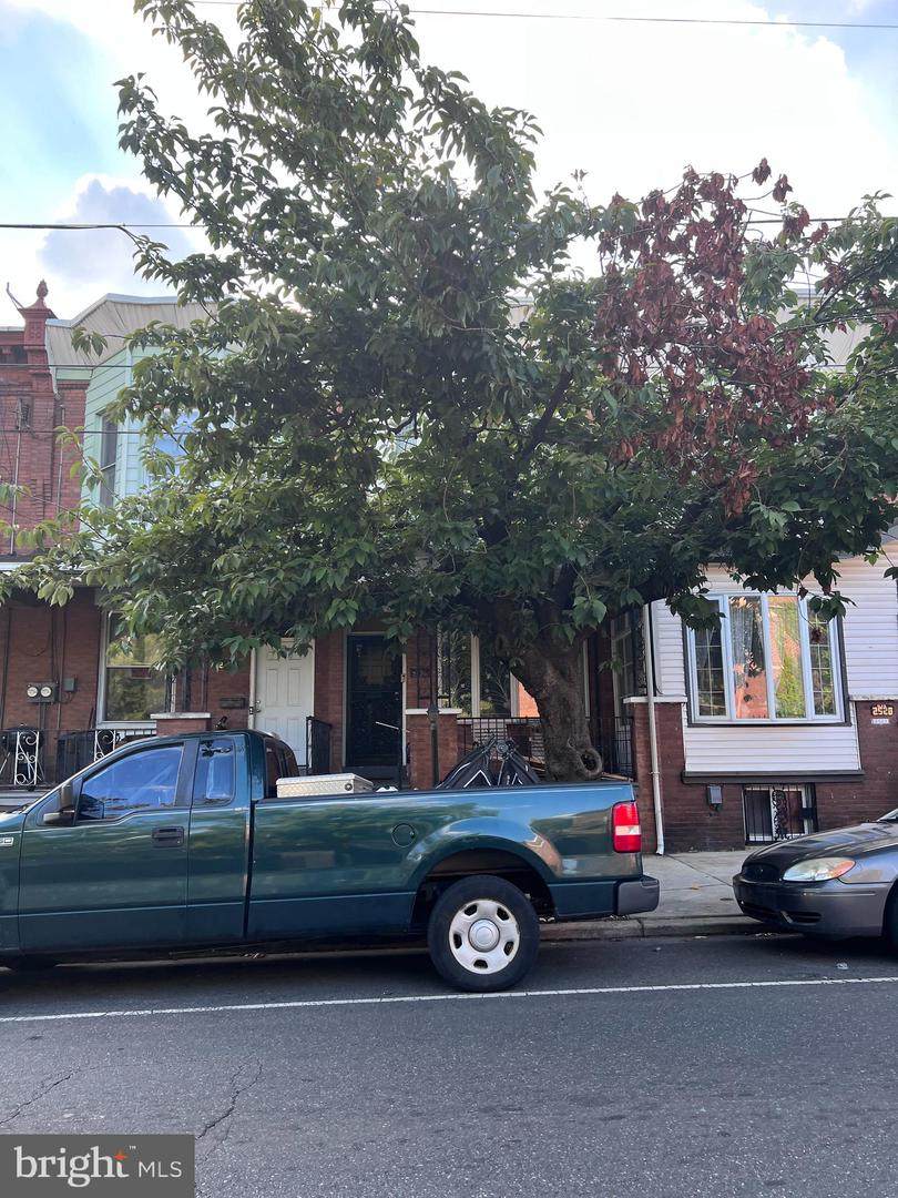 2526 22ND Street - Photo 1