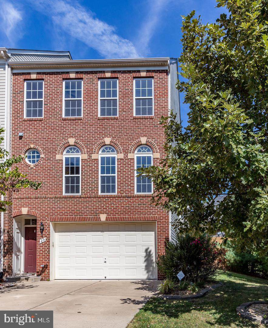 25 Curving Branch Way - Photo 1