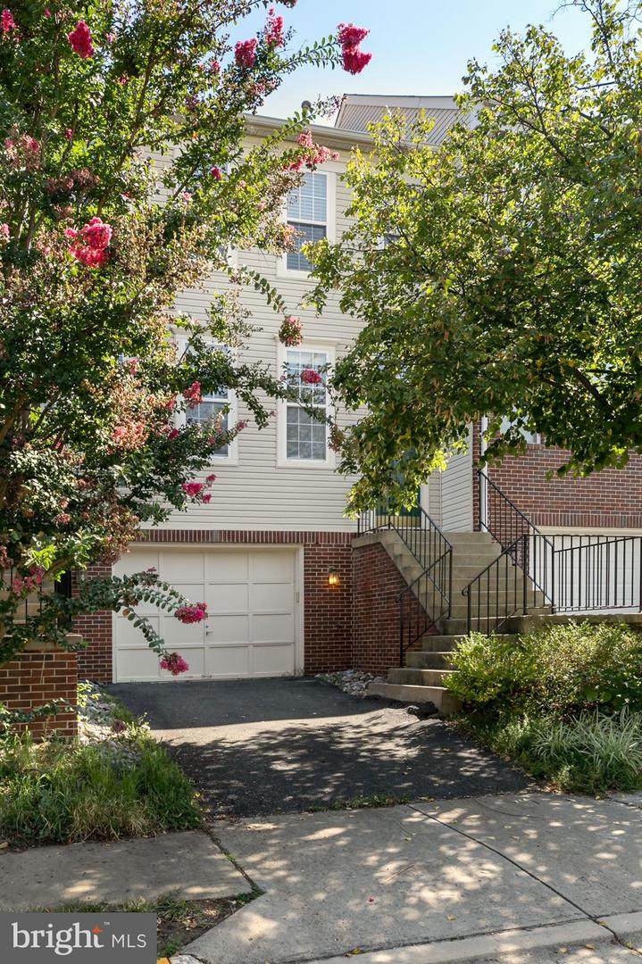 14606 Winterfield Drive - Photo 1