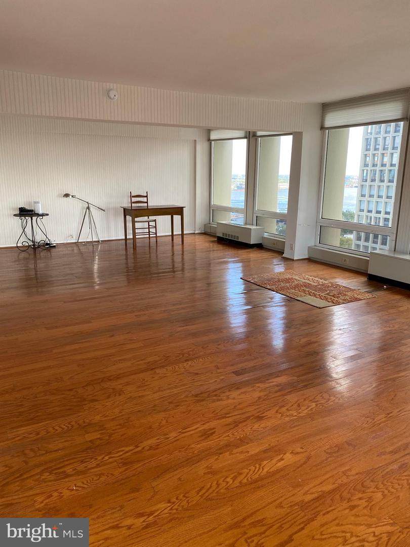 200 Locust Street - Photo 1