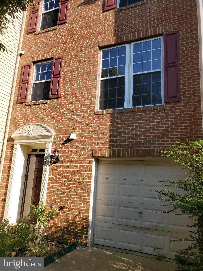 6619 Landing Way - Photo 1
