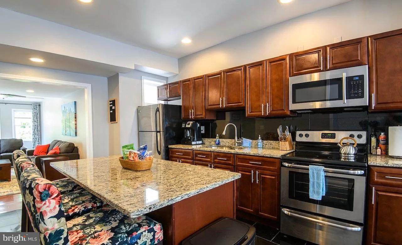 4915 Market Street - Photo 1