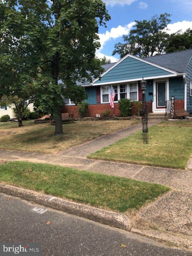 522 Erhardt Avenue - Photo 1