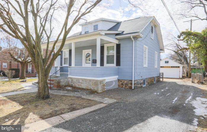 5311 Chandler Avenue - Photo 1
