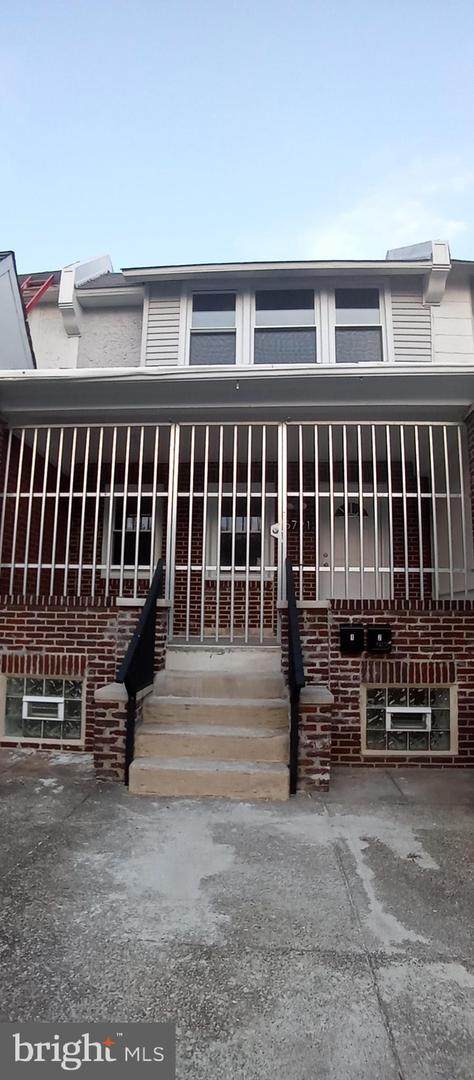 5721 5TH Street - Photo 1
