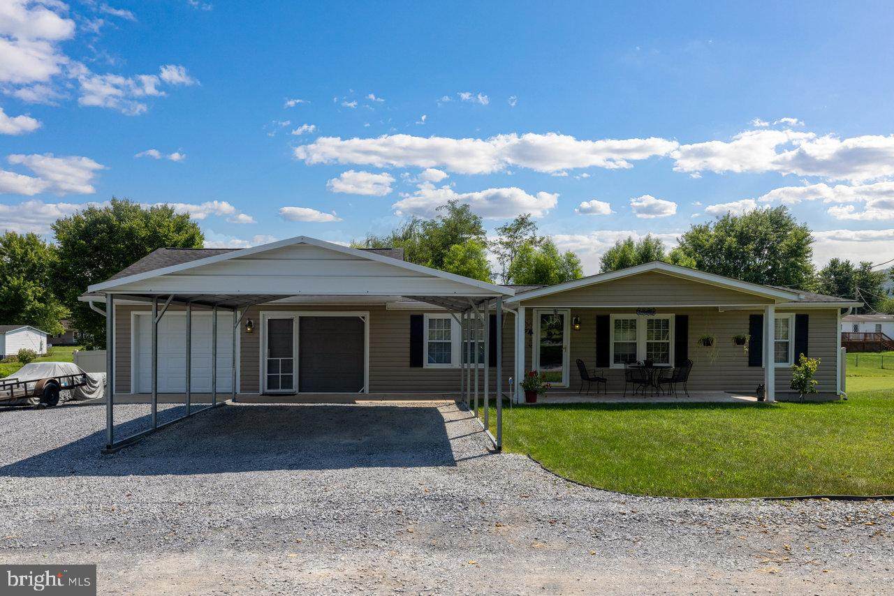 194 Wayland Drive - Photo 1