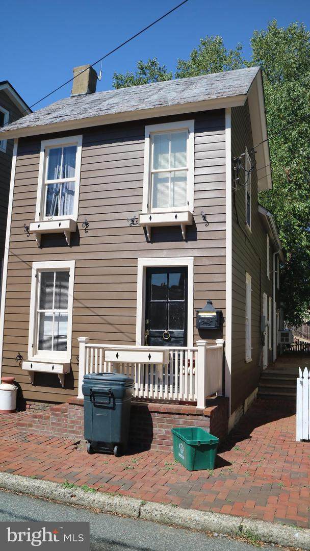 102 Church Alley - Photo 1