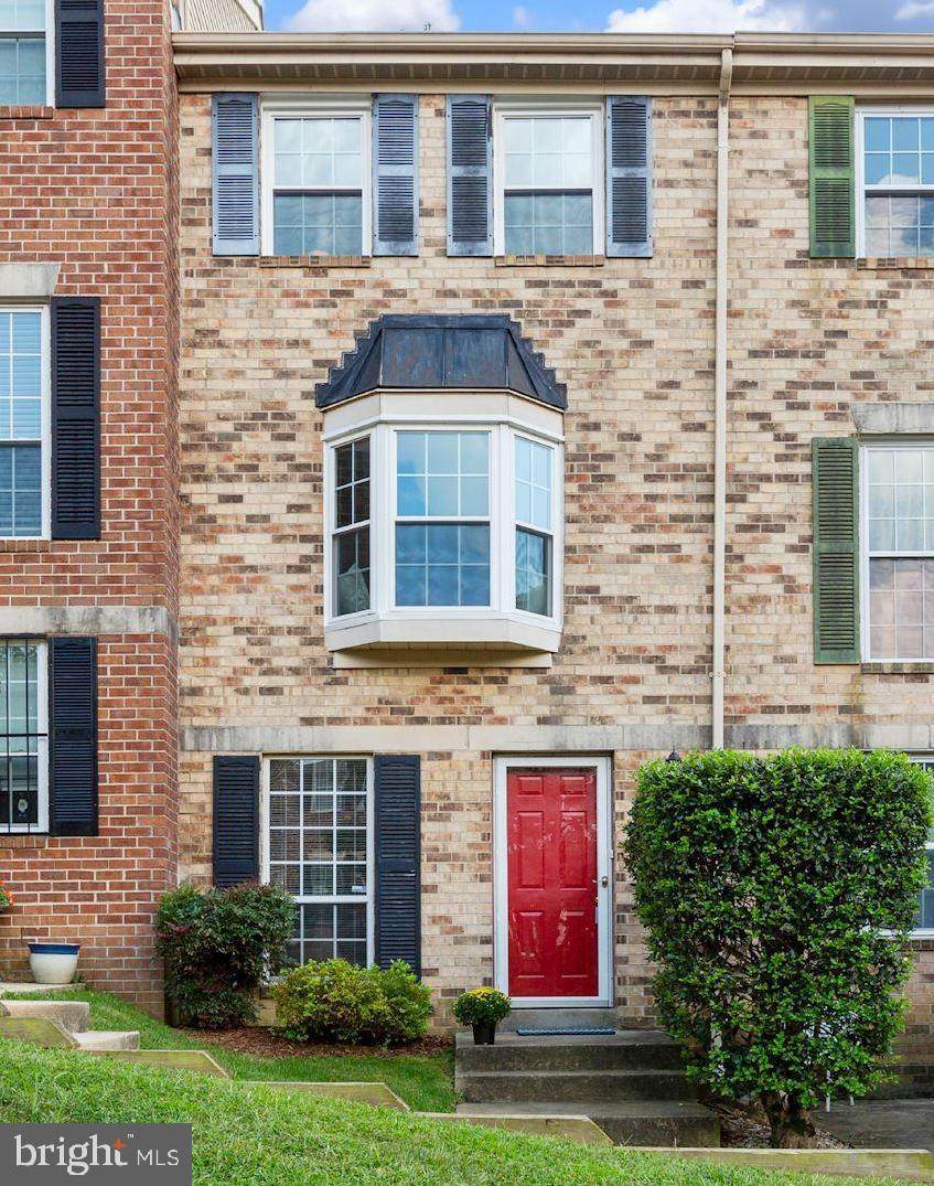 517 Pickwick Village Way - Photo 1