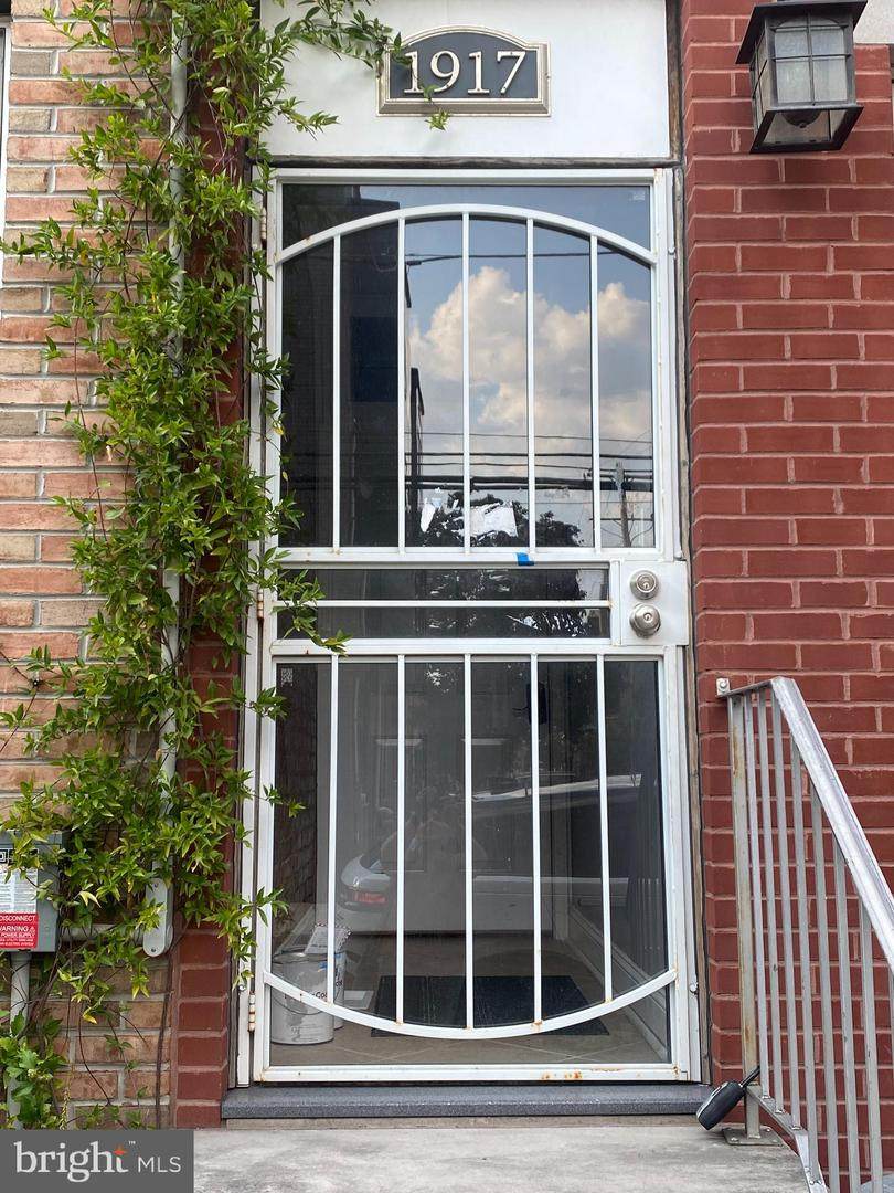 1917 Wharton Street - Photo 1