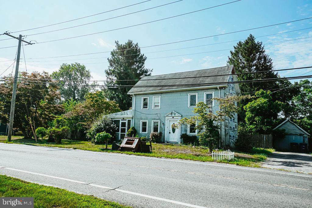 225 Swedesboro Road - Photo 1