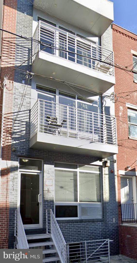 1931 18TH Street - Photo 1
