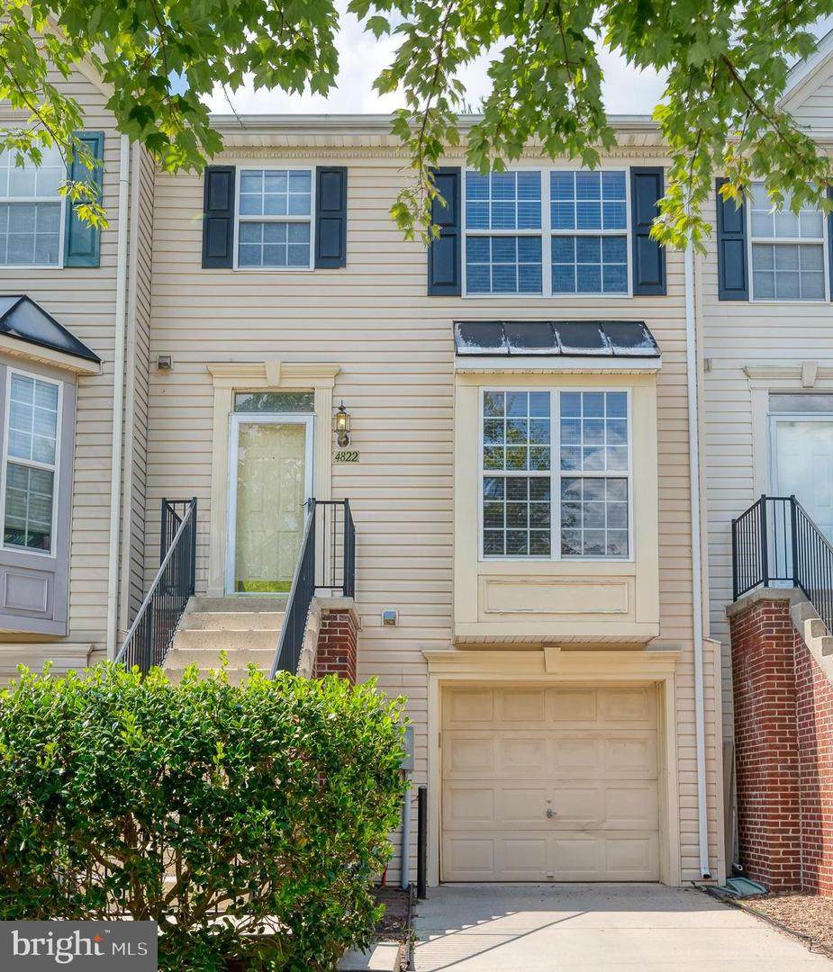 4822 Buxton Circle - Photo 1