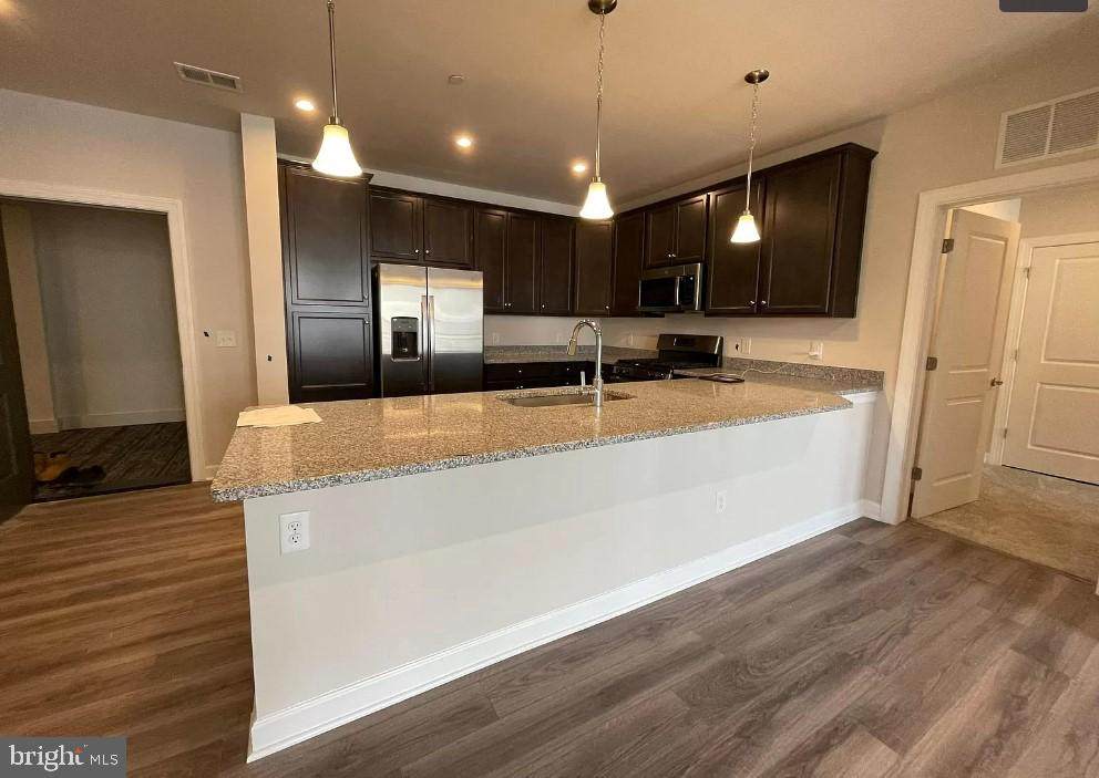 3925 Fair Ridge Drive - Photo 1