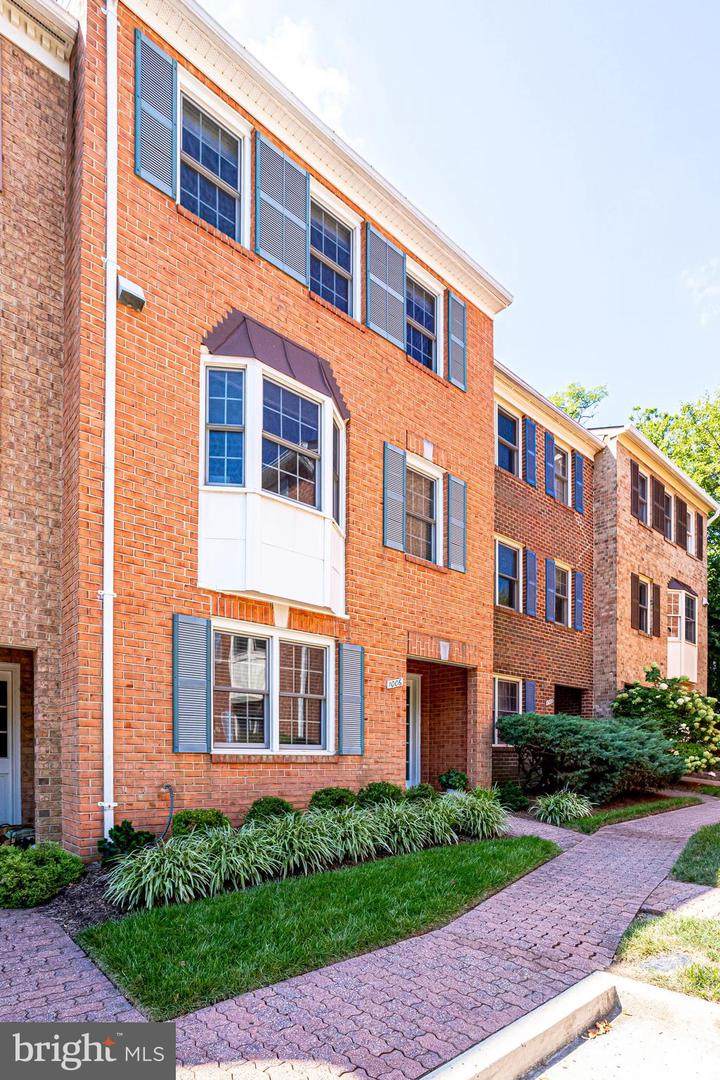 1006 Cleveland Street - Photo 1
