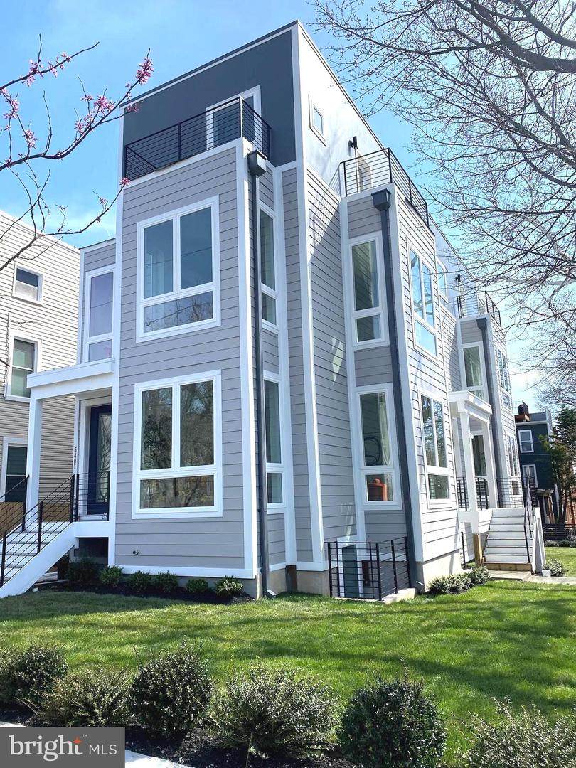 5401 8TH Street - Photo 1