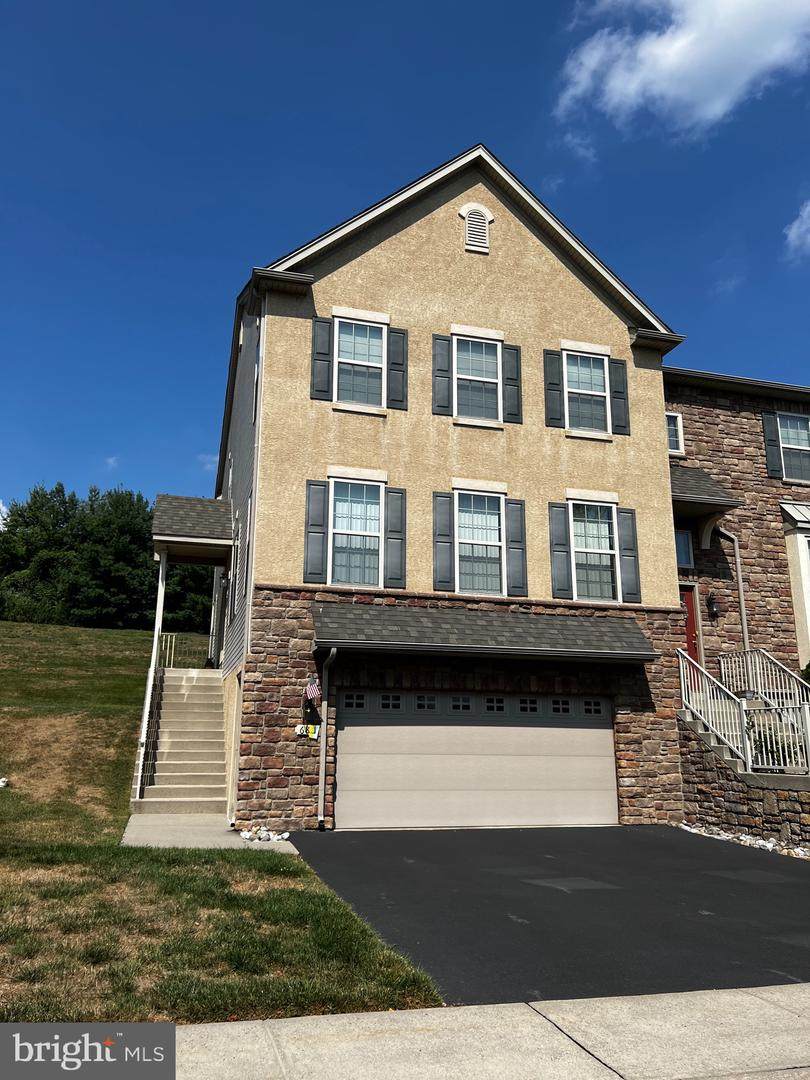 68 Lilly Drive - Photo 1