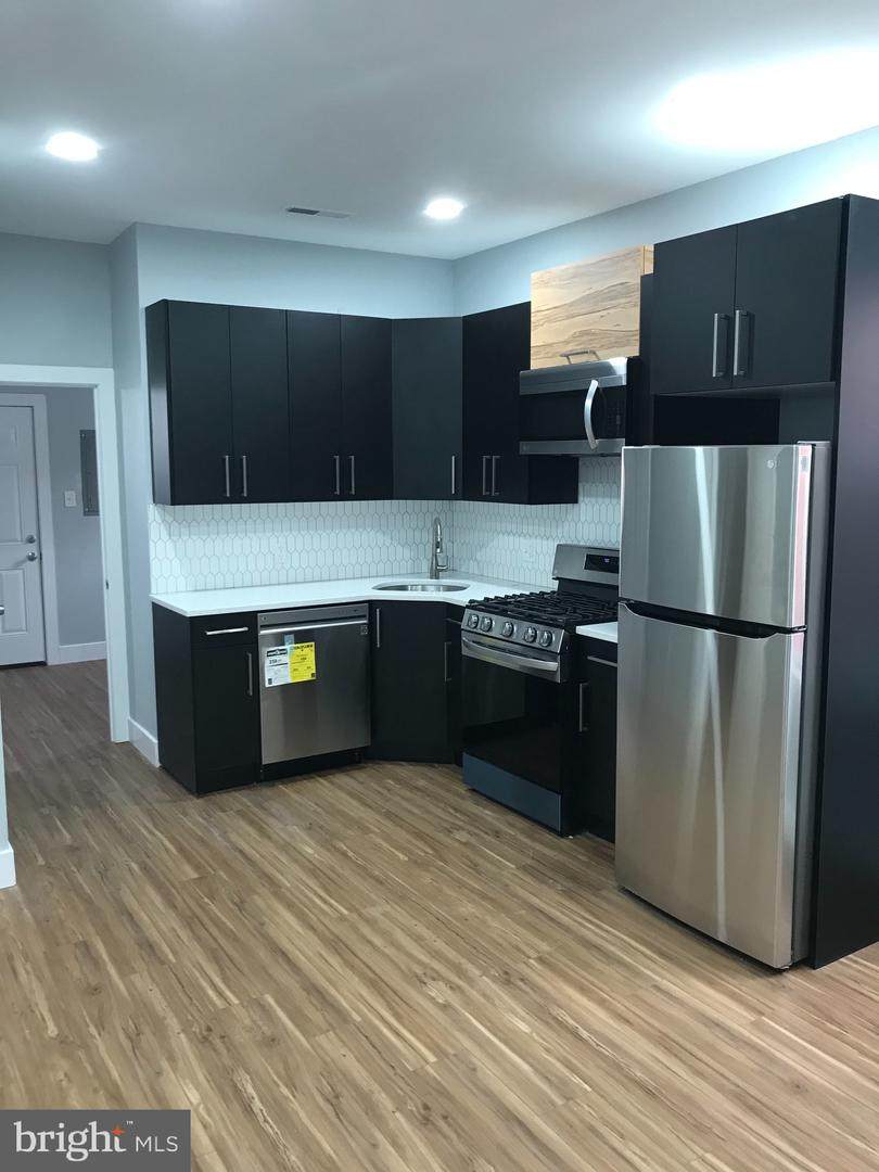 5141 Spruce Street - Photo 1