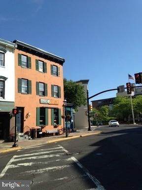 1 Court Street - Photo 1