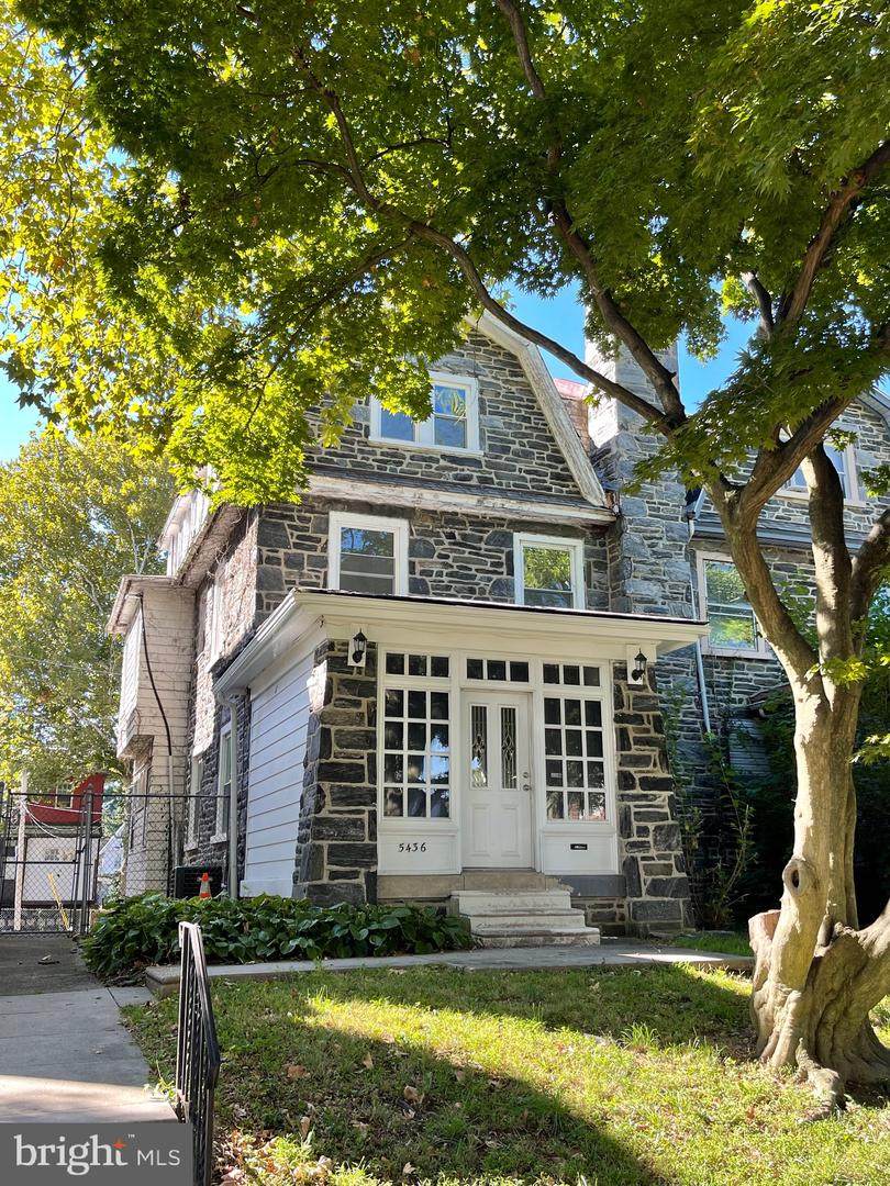 5436 Woodcrest Avenue - Photo 1
