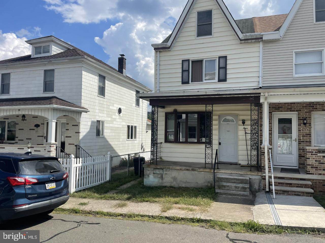 406 Walnut Street - Photo 1