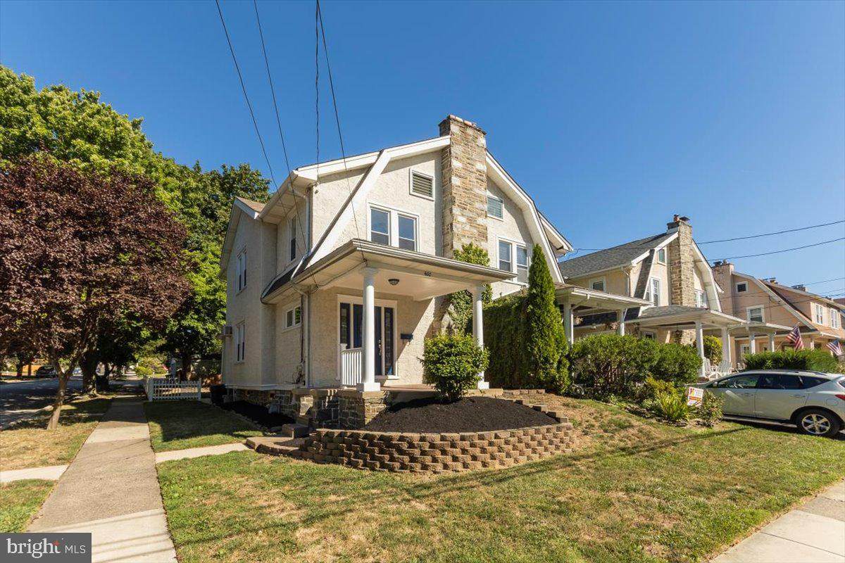 400 Kenmore Road - Photo 1