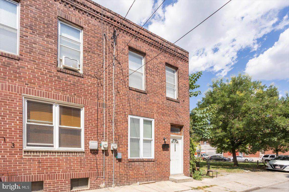 2111 Sears Street - Photo 1