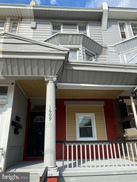 1609 Harrison Street - Photo 1