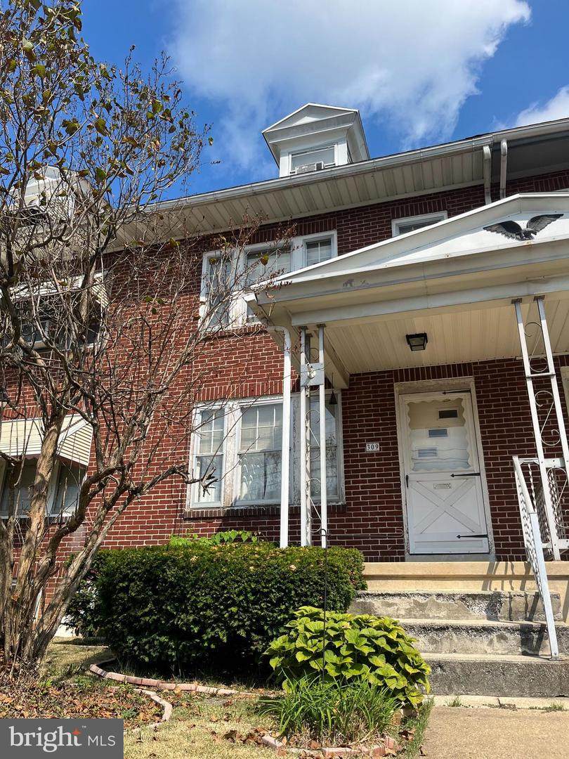 309 Belvedere Avenue - Photo 1