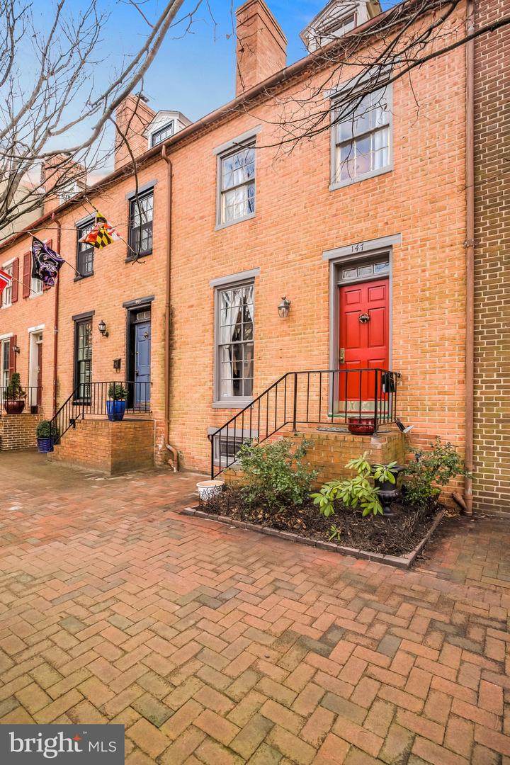 147 Hill Street - Photo 1
