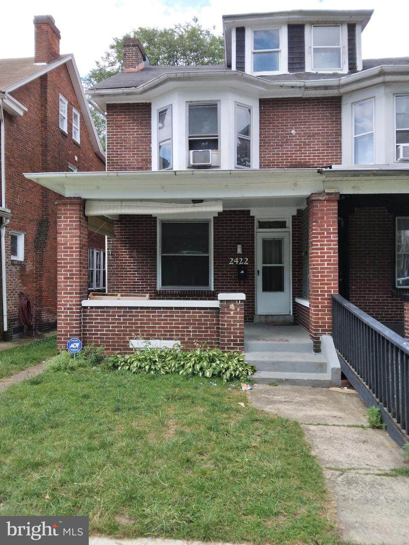 2422 5TH Street - Photo 1